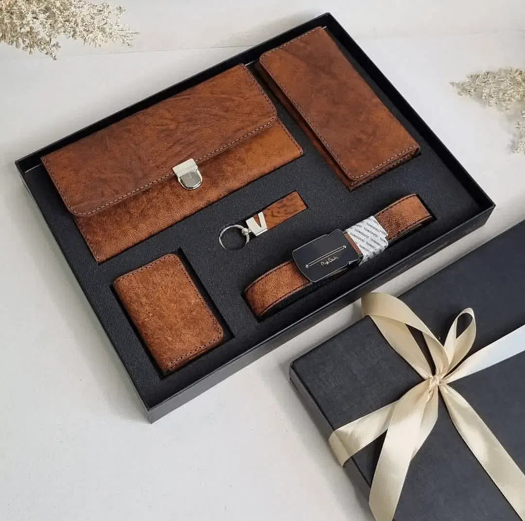 کیف پول و کمربند ست کامل چرم|کیف، کفش، کمربند|قزوین, |دیوار