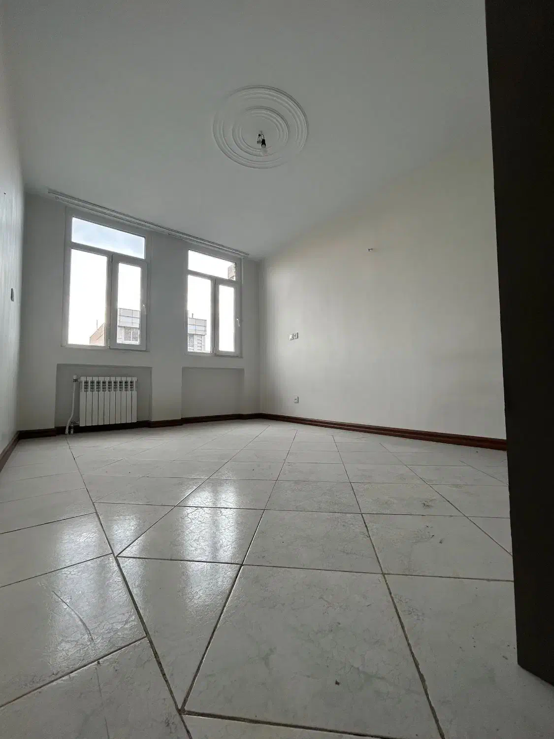 160متـر3خـواب‌فـول‌امکـانـات/بازسـازی‌شده