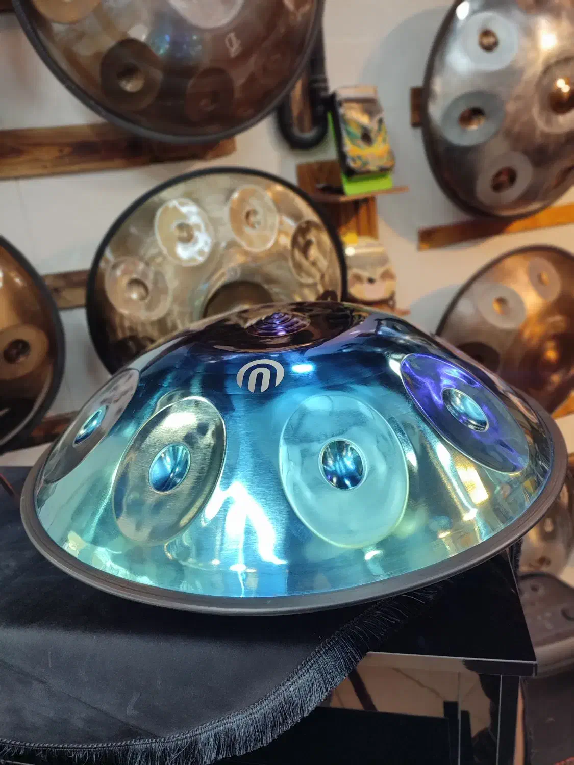 هنگدرام|درام و پرکاشن|اصفهان, خانه اصفهان|دیوار