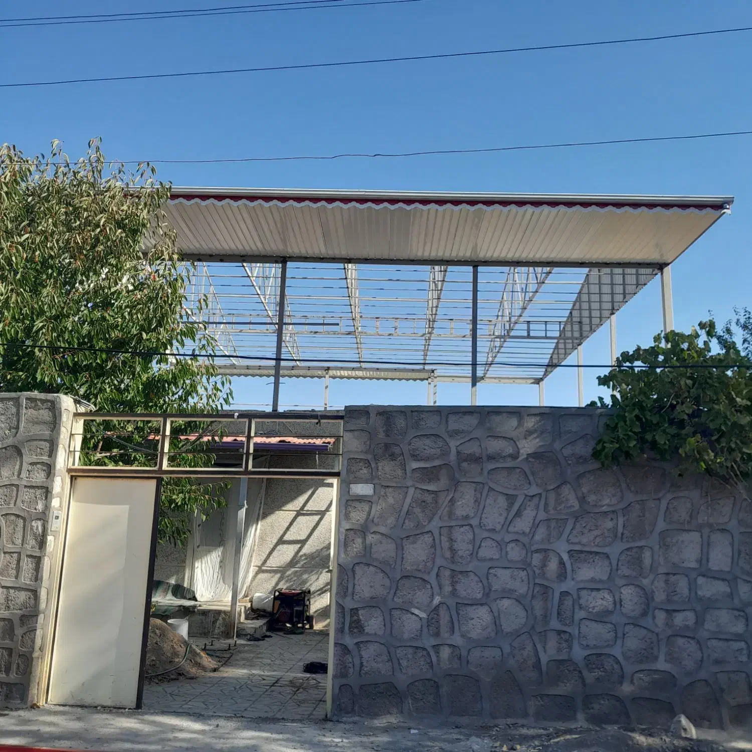 مرکز تولید ورق شیروانی و آهن آلات|خدمات پیشه و مهارت|مشگین شهر, |دیوار