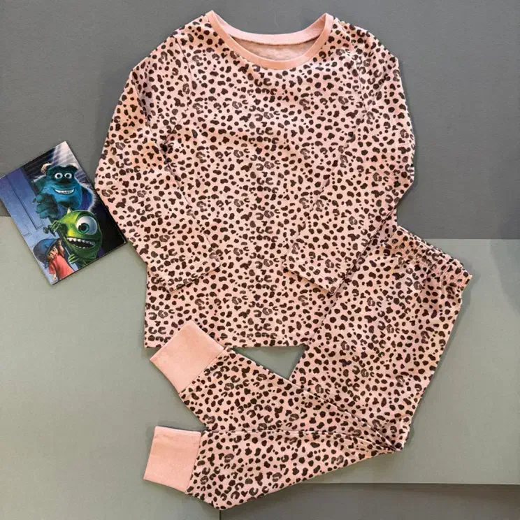 ست بلوزشلوارنخی ۴-۶سال|کفش و لباس بچه|تهران, پاسداران|دیوار