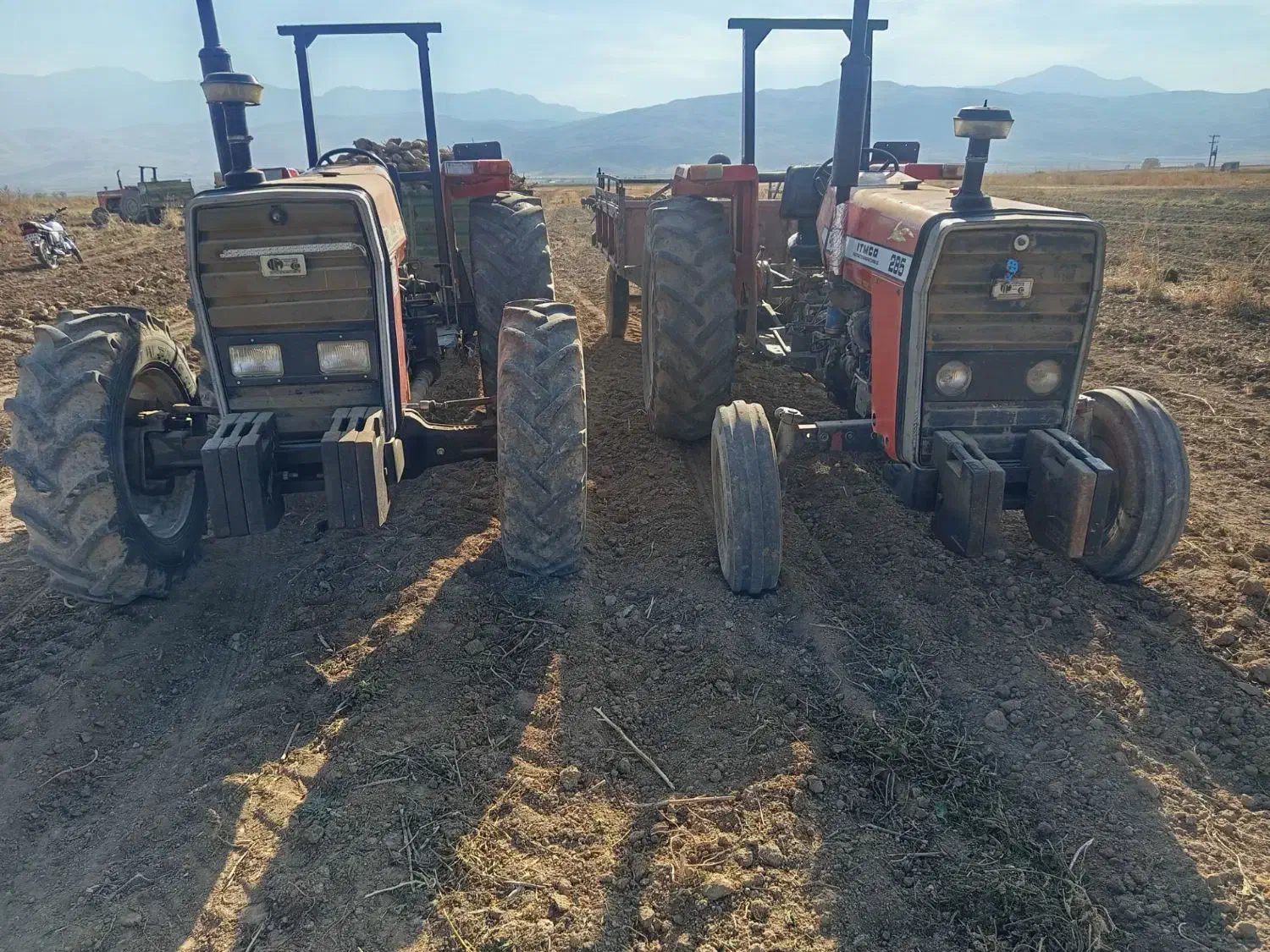 تراکتور 285 تک وجفت|خودرو سنگین|کنگاور, |دیوار