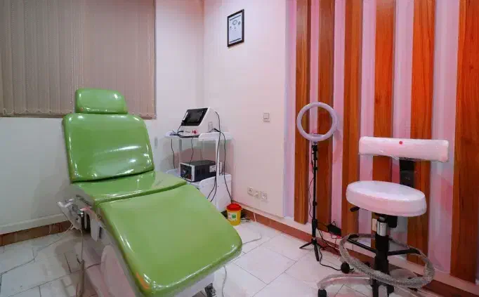 منشی، کارآموز واپراتور لیزر موی زائد مطب|استخدام درمانی، زیبایی، بهداشتی|کرج, شاهینویلا|دیوار