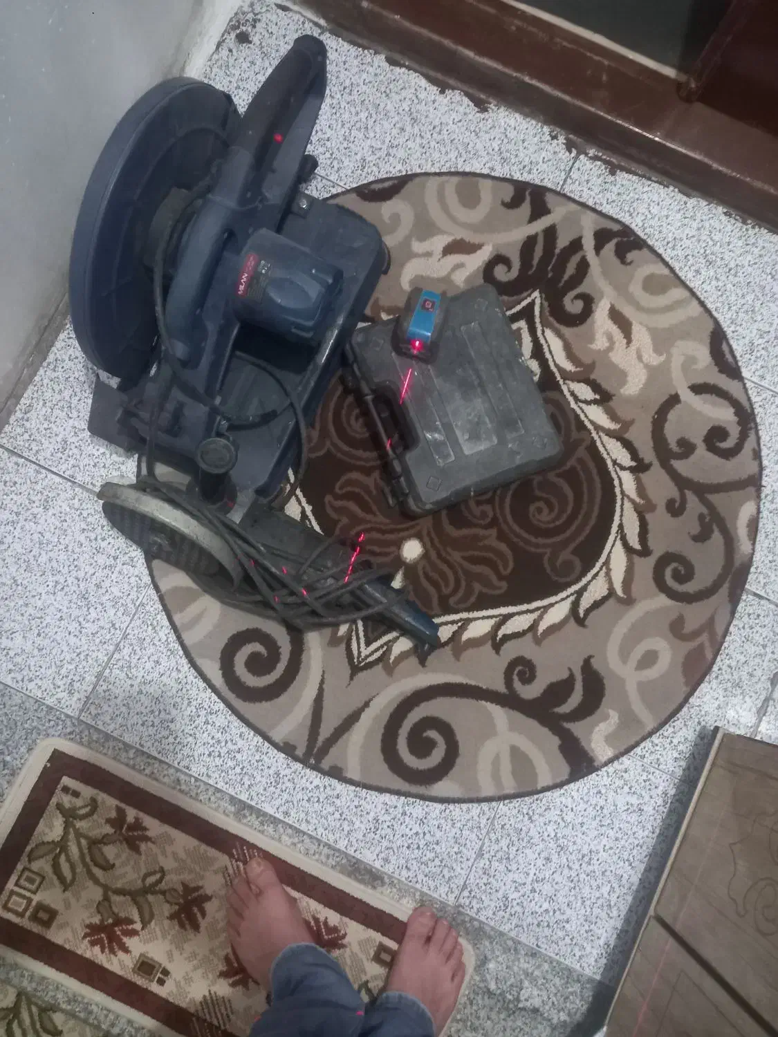 تراز لیزری سنگ فرز پرفیل بر|ابزارآلات|ارومیه, |دیوار