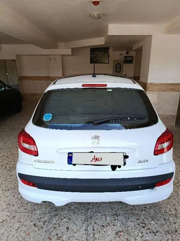 ۲۰۷پانا۴۰۲|خودرو سواری و وانت|قم, دروازه قلعه|دیوار