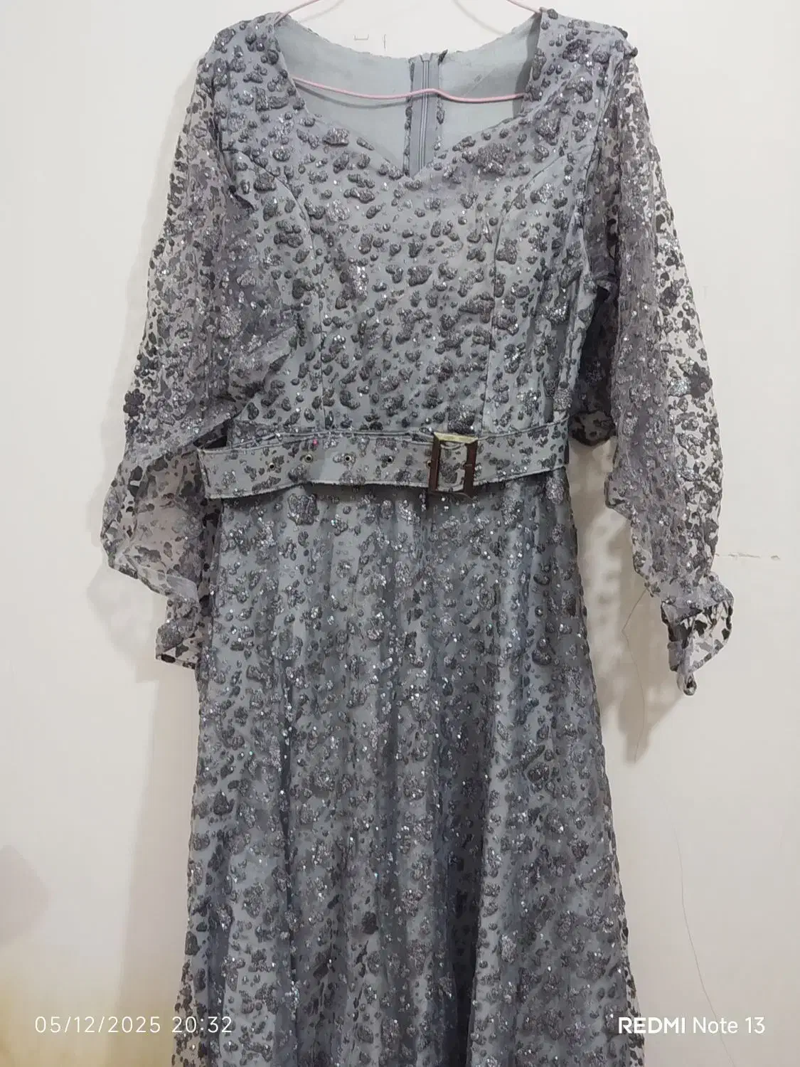 لباس مجلسی|لباس|زابل, |دیوار