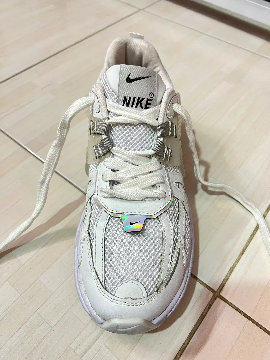 کتونی زنانه و دخترانه v2k|کیف، کفش، کمربند|ساری, |دیوار