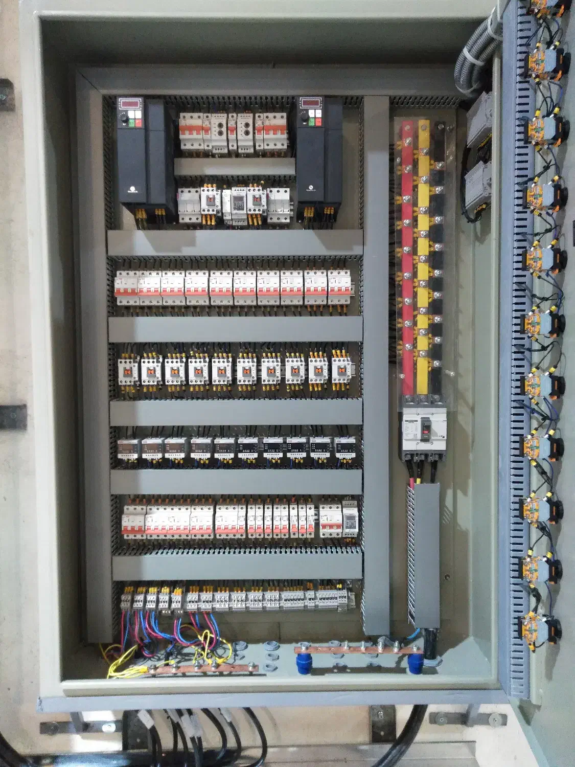 برق صنعتی و ساختمان|خدمات پیشه و مهارت|کرمانشاه, |دیوار