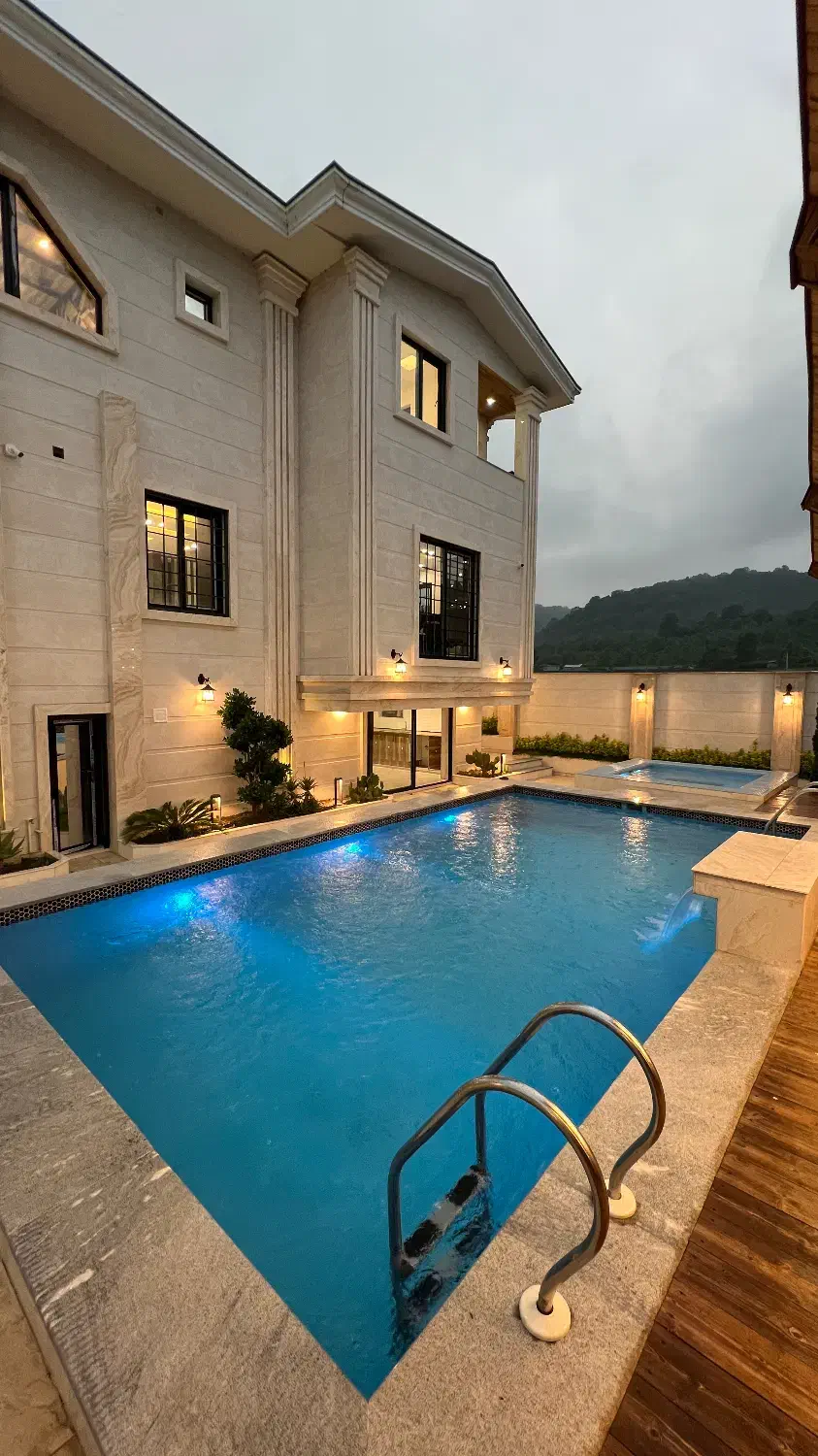 جاده دوهزار ، ویلا سنددار با استخر و جکوزی|فروش خانه و ویلا|تنکابن, |دیوار