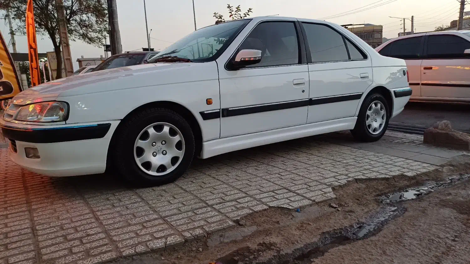 پارس مدل ۹۸|خودرو سواری و وانت|تربت‌حیدریه, رضاشهر|دیوار