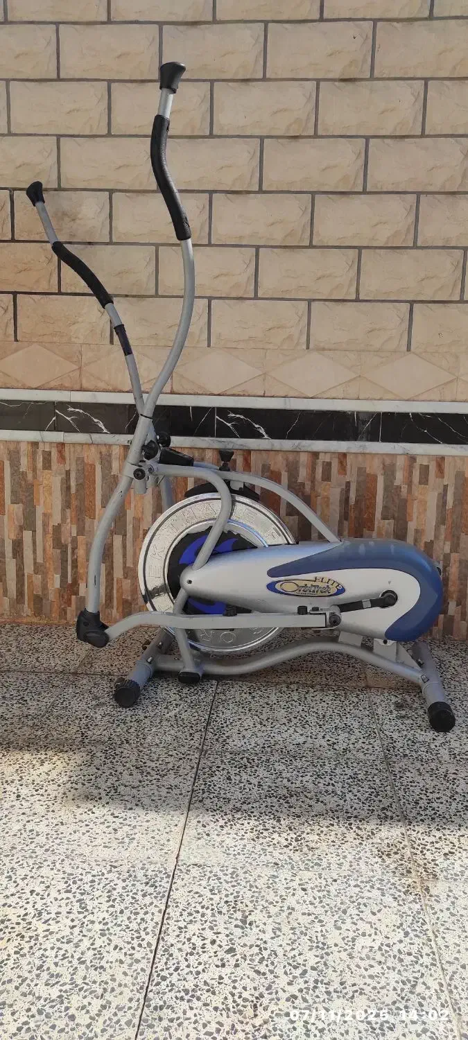 دستگاه دوچرخه ثابت|تجهیزات ورزشی|کردیان, |دیوار