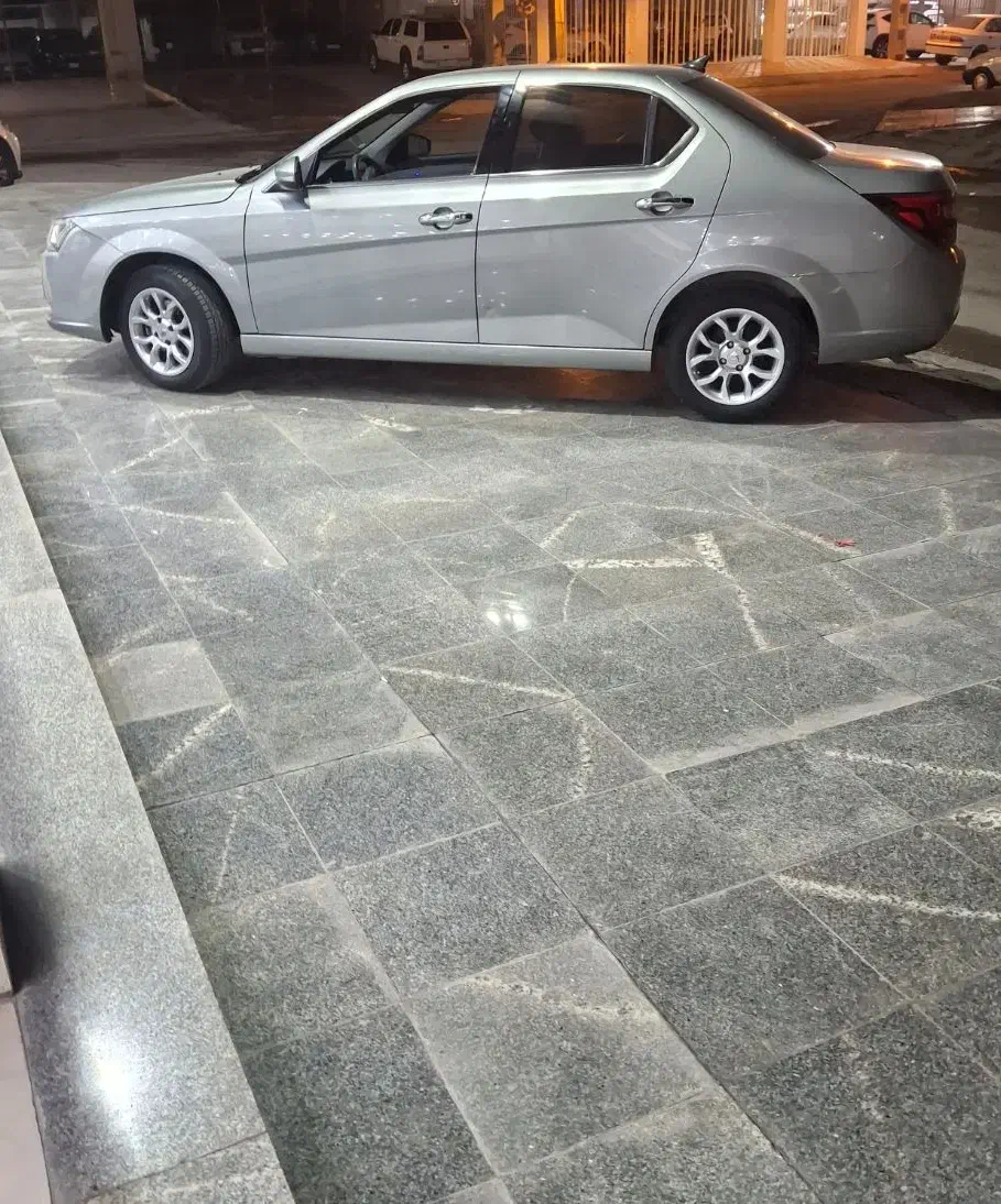 سالم بدون زنگ|خودرو سواری و وانت|بروجرد, |دیوار