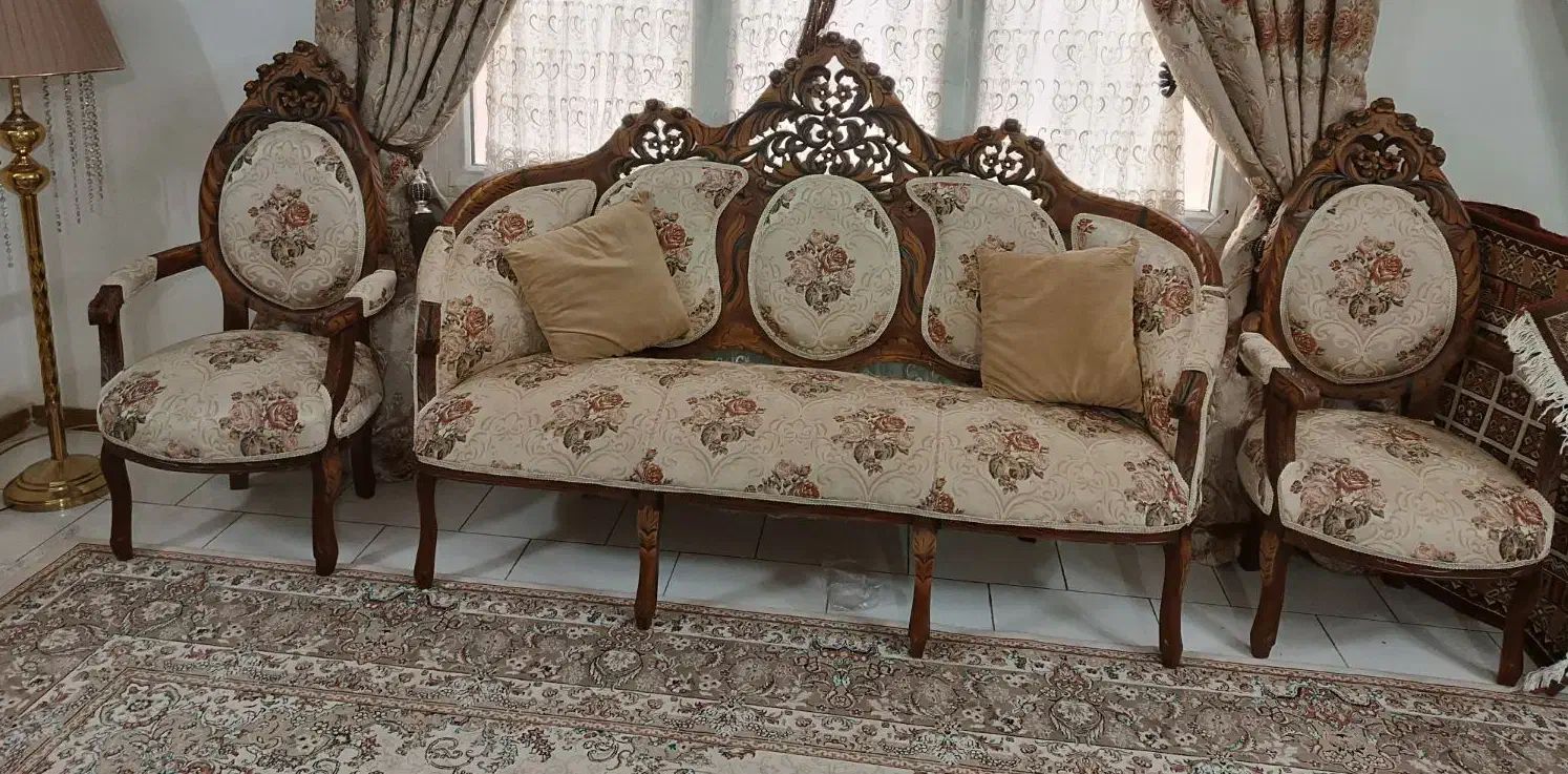 مبل در حد نو و دو عدد والان ست مبل|مبلمان خانگی و میز عسلی|پاکدشت, شهرک امام رضا|دیوار