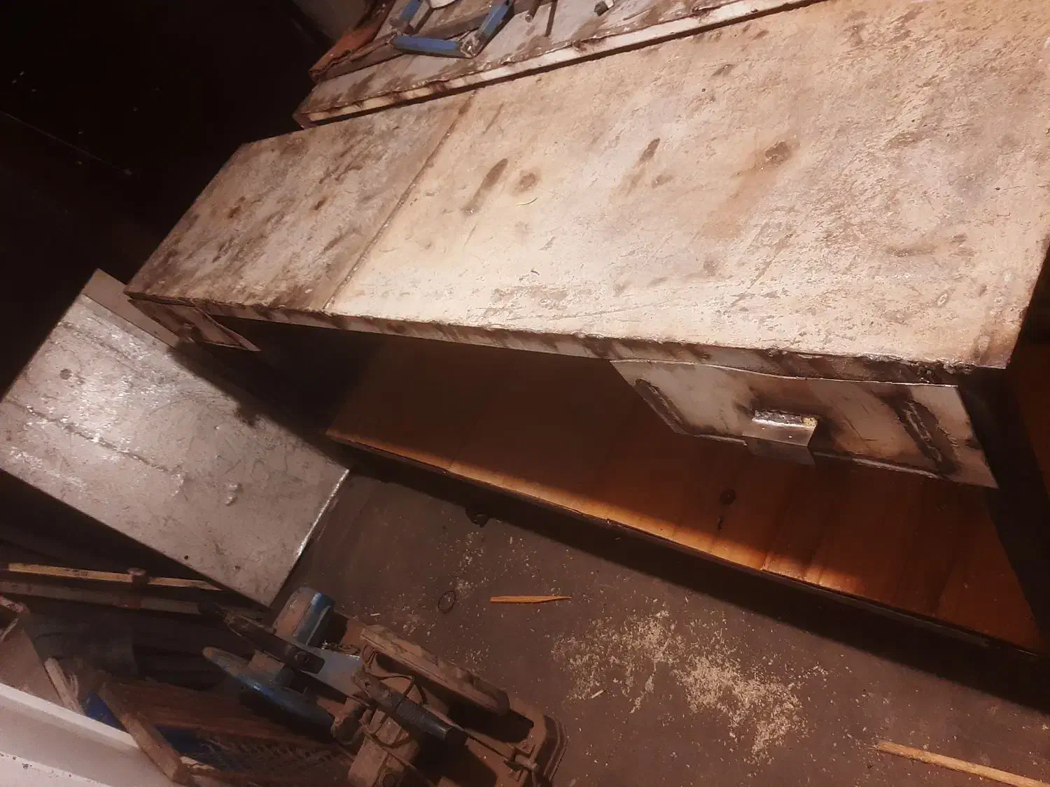 دوعدد میزکار اهنی|فروشگاه و مغازه|کرمانشاه, |دیوار