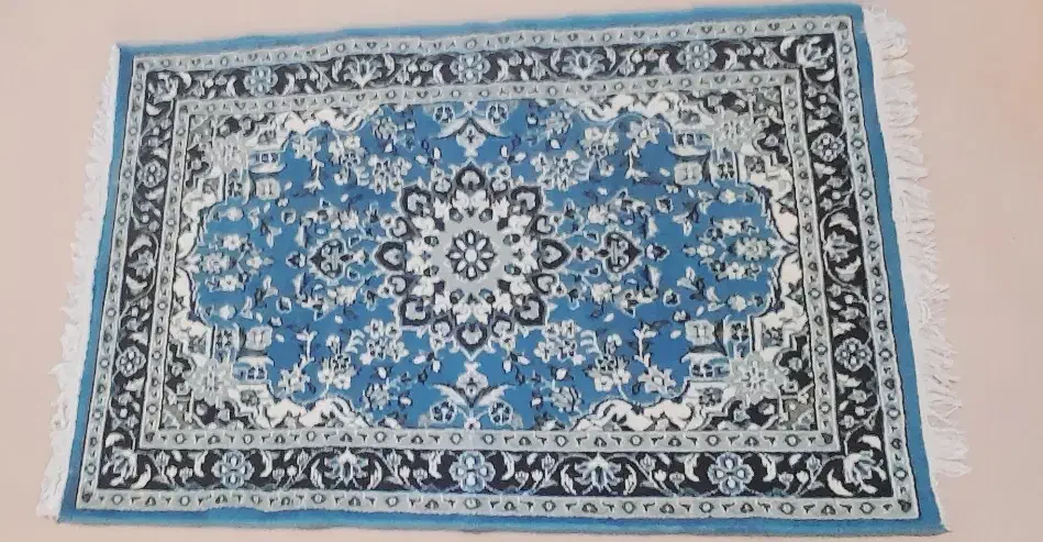 فرش ۱ونیم متری سالم|فرش|رشت, علی آباد|دیوار