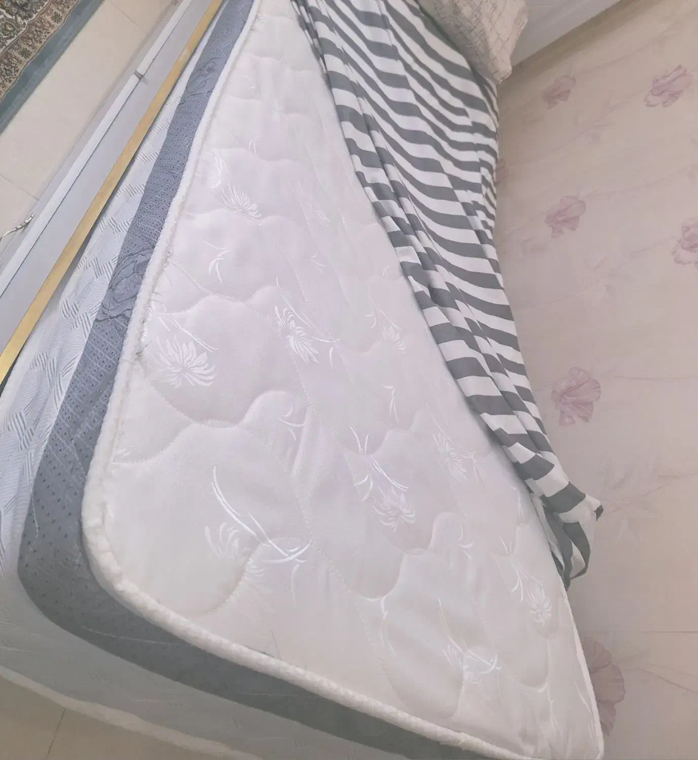 تخت خواب و خوش خواب نو|تخت و سرویس خواب|پاکدشت, پاکدشت (مامازند)|دیوار