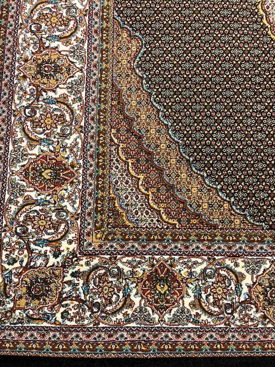 فرش ماهی|فرش|تبریز, |دیوار