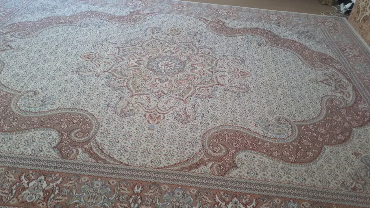 دو تخته فرش کرم۱۲ متری|فرش|قروه, |دیوار