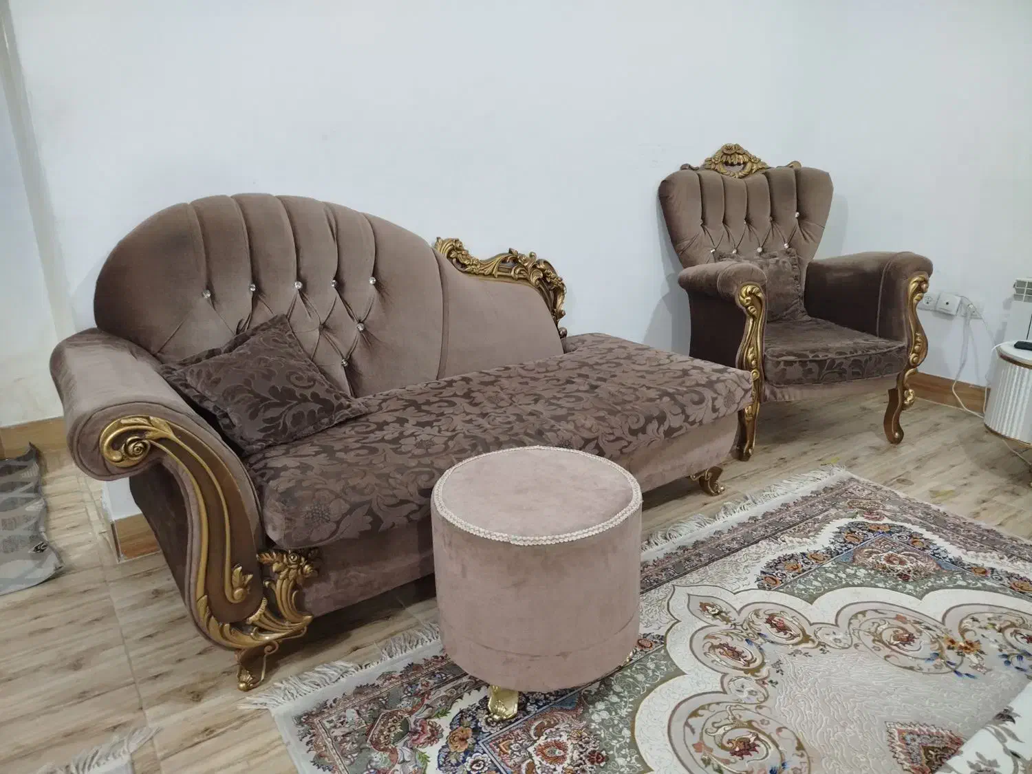 مبل 7نفره|مبلمان خانگی و میز عسلی|دهگلان, |دیوار