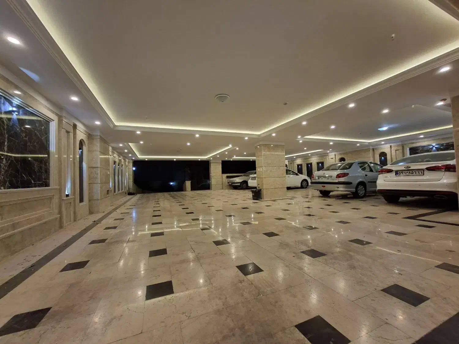 ۱۲۵ متر دو خواب/ فول امکانات/ نوساز