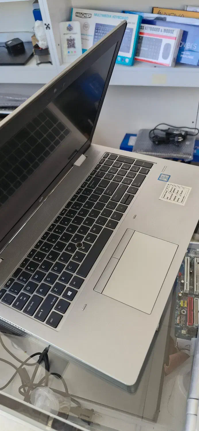 لپ تاپ hp i7 8th نسل ۸ فوق العاده تمیز|رایانه همراه|مشهد, آزادشهر|دیوار