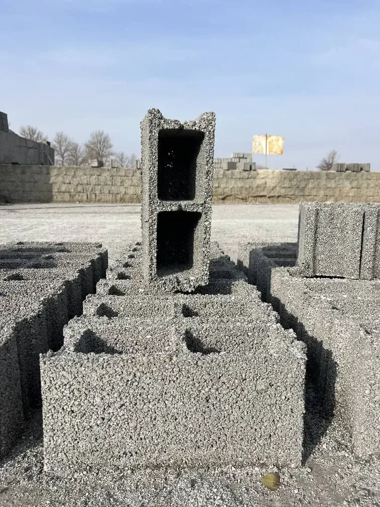 بلوک ۲۰ و ۱۵|مصالح و تجهیزات ساختمان|هشتگرد, ینگی امام|دیوار