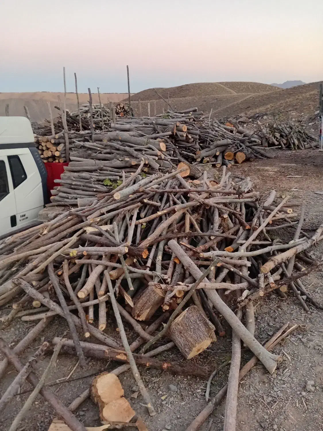 خریدچوب|خدمات باغبانی و درختکاری|زاینده رود, |دیوار