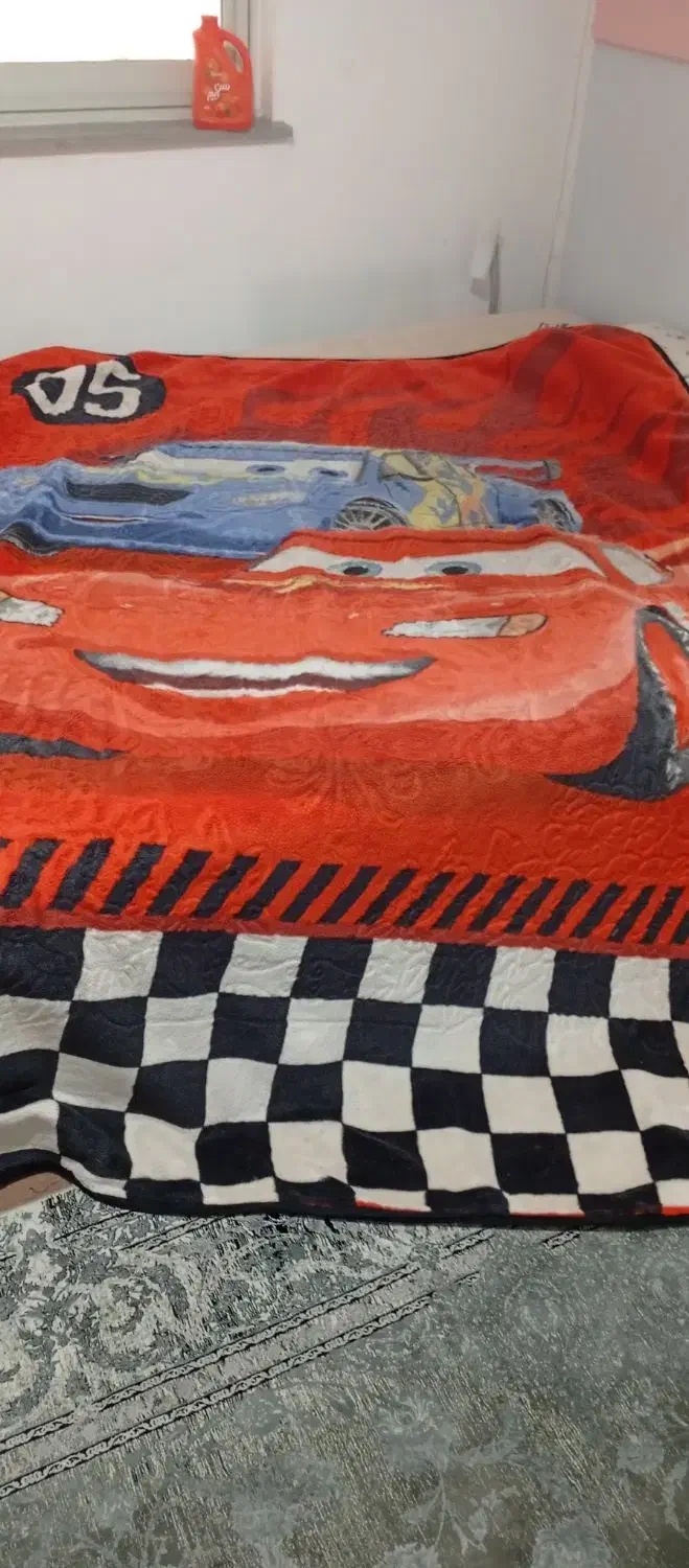 پتو عروسکی یک نفره بزرگ|رختخواب، بالش، پتو|شاهین‌شهر, فردوسی|دیوار