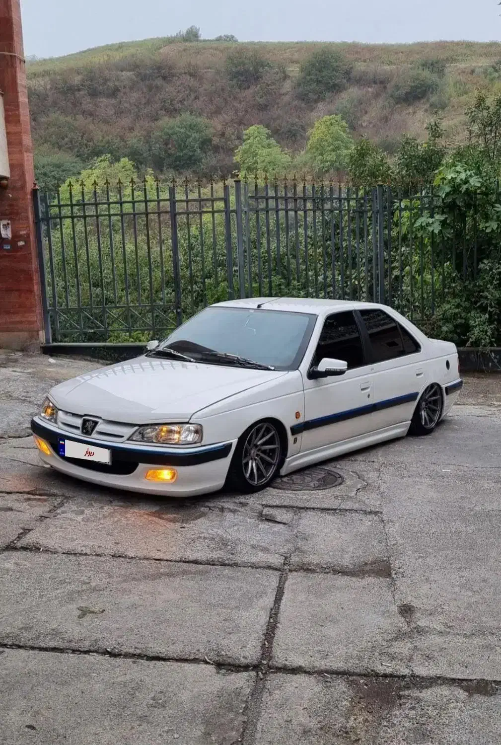 پژو پارس مدل ۹۱ لوازمی|خودرو سواری و وانت|گرگان, |دیوار