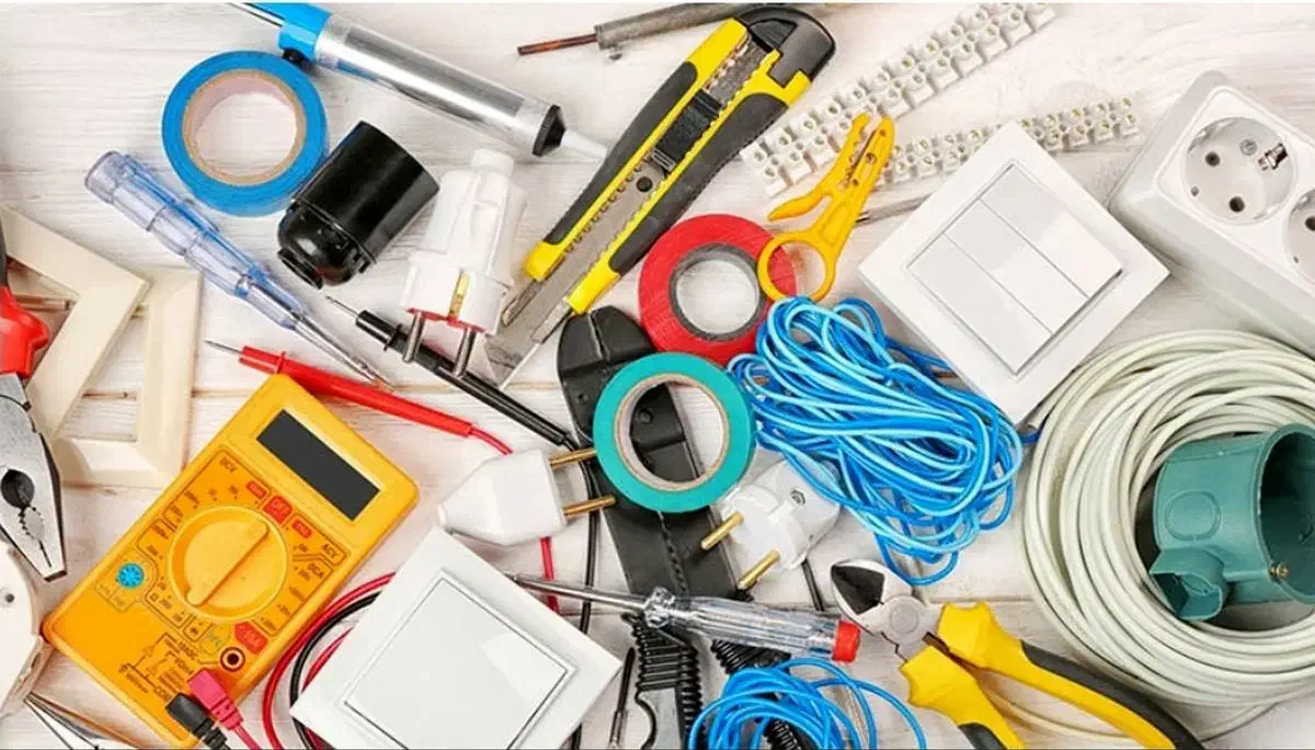 برق ساختمان و مراکز تجاری و اداری|خدمات پیشه و مهارت|همدان, |دیوار