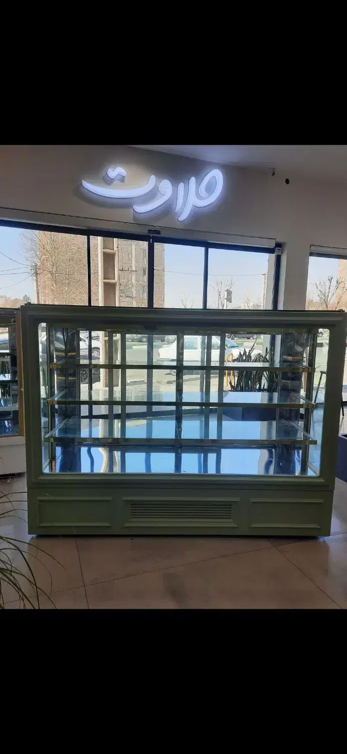 یخچال و ویترین قنادی|فروشگاه و مغازه|کرج, کمال‌شهر|دیوار