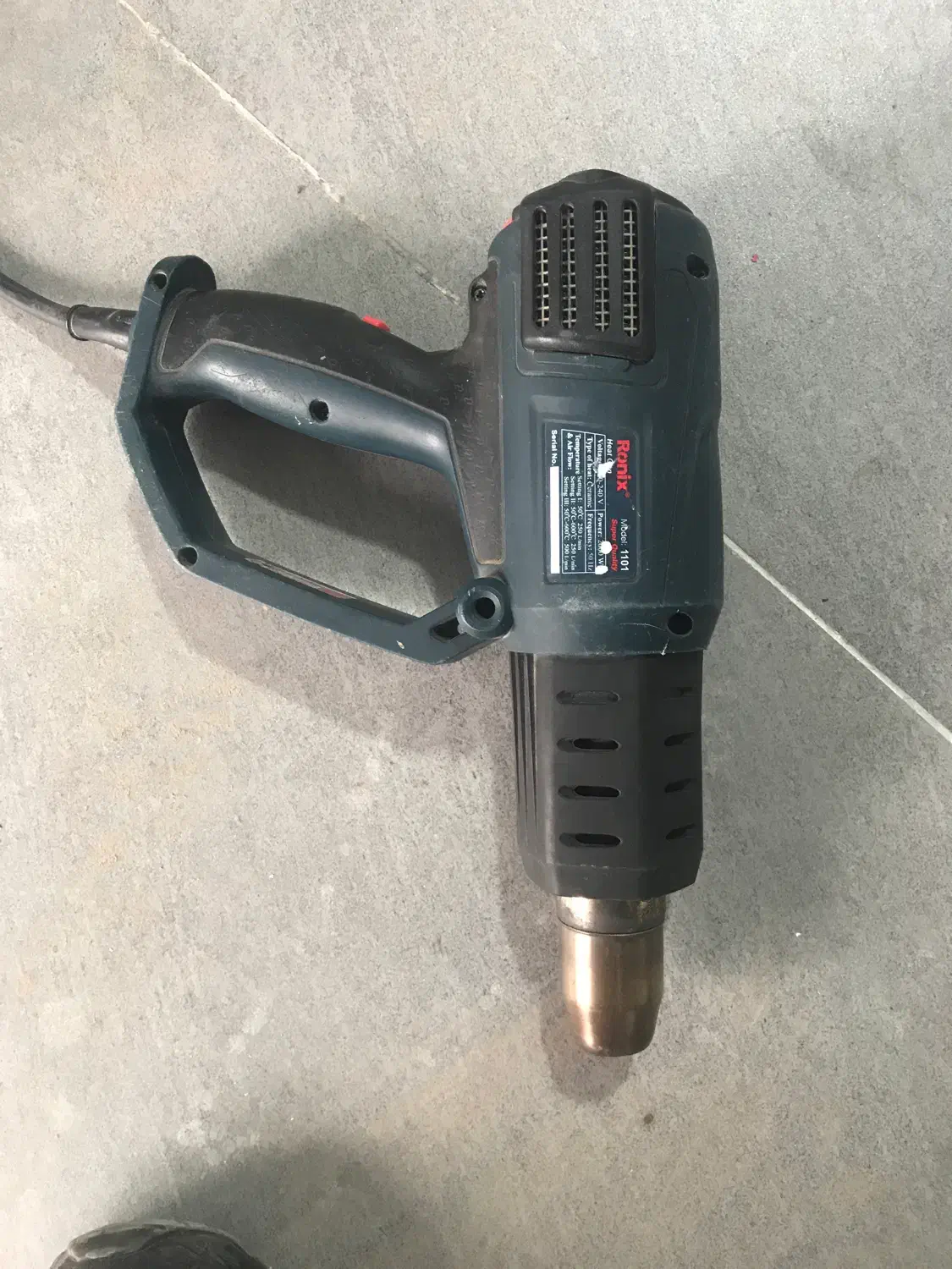 سشوار صنعتی ۱۱۰۱رونیکس|ابزارآلات|رشت, منظریه|دیوار