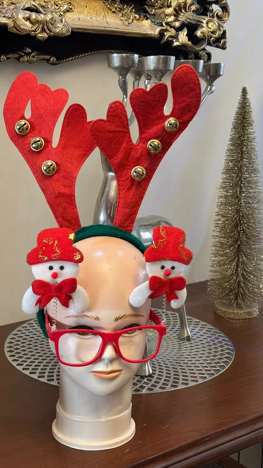 وسایل کریسمس کلاه بابانوئل تل و عینک درخت کریسمس|لباس|کرج, عظیمیه|دیوار