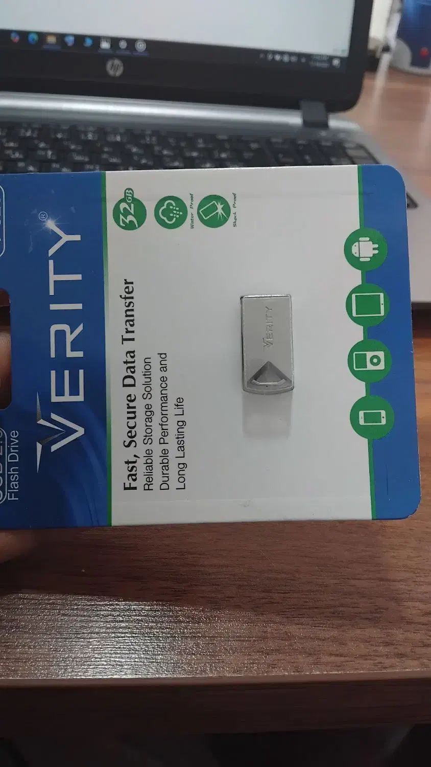 فلش ۳۲ گیگ گارانتی دار نو|قطعات و لوازم جانبی رایانه|یزد, |دیوار