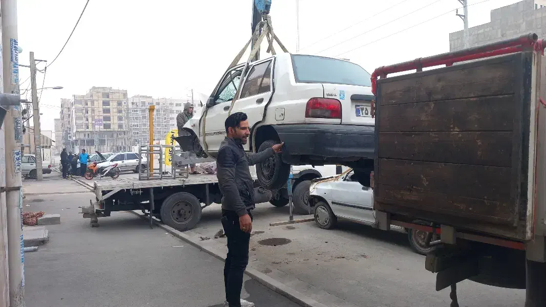 خدمات جرثقیل بالابر نیسان لجوری  امداد خودرو یدکش|ماشین‌آلات صنعتی|کرج, ترمینال کلانتری|دیوار