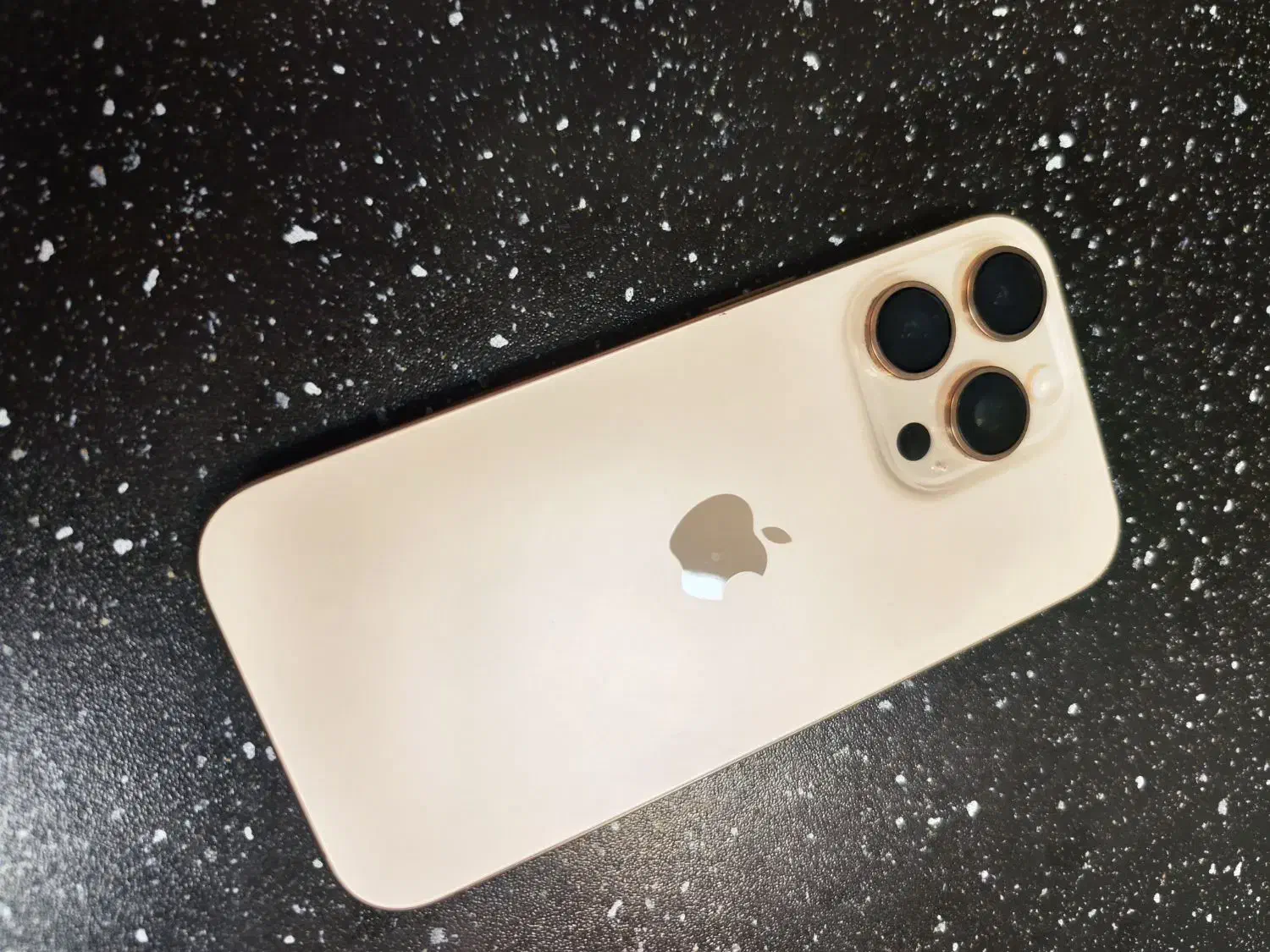 آیفون ۱۶ پرو / iphone 16 pro|موبایل|تبریز, |دیوار