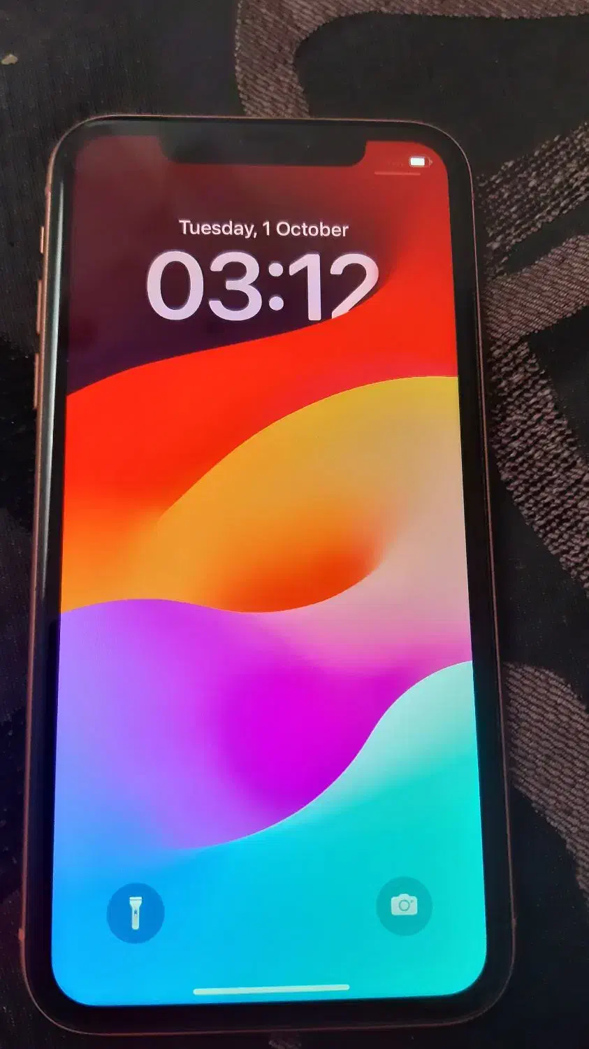 آیفون xr .تک سیم. ۱۲۸ گیگ|موبایل|قم, نیروگاه|دیوار