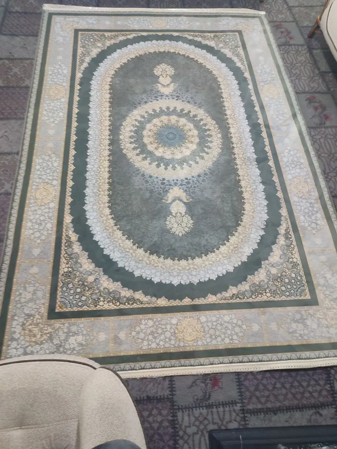 ۲ عدد فرش 1200شانه|فرش|ارومیه, |دیوار