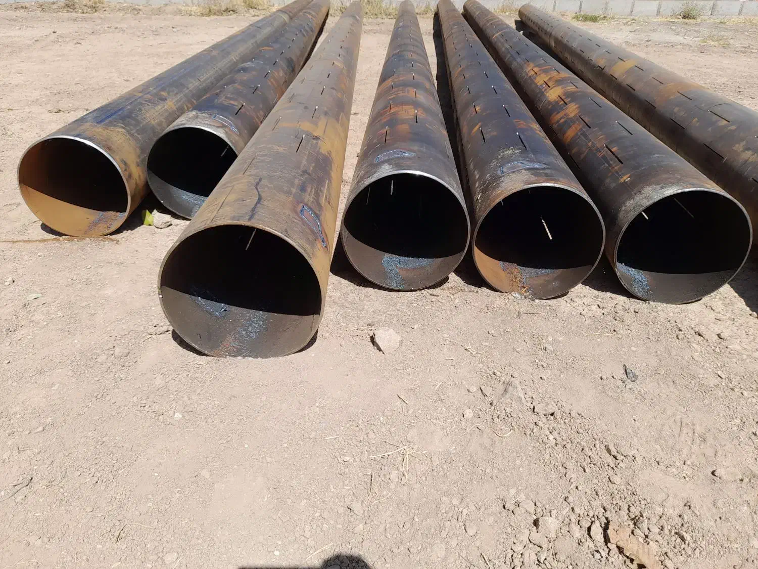 لوله جدار آهنی اسکرین شده ۱۶ اینچ|عمدهفروشی|قزوین, |دیوار