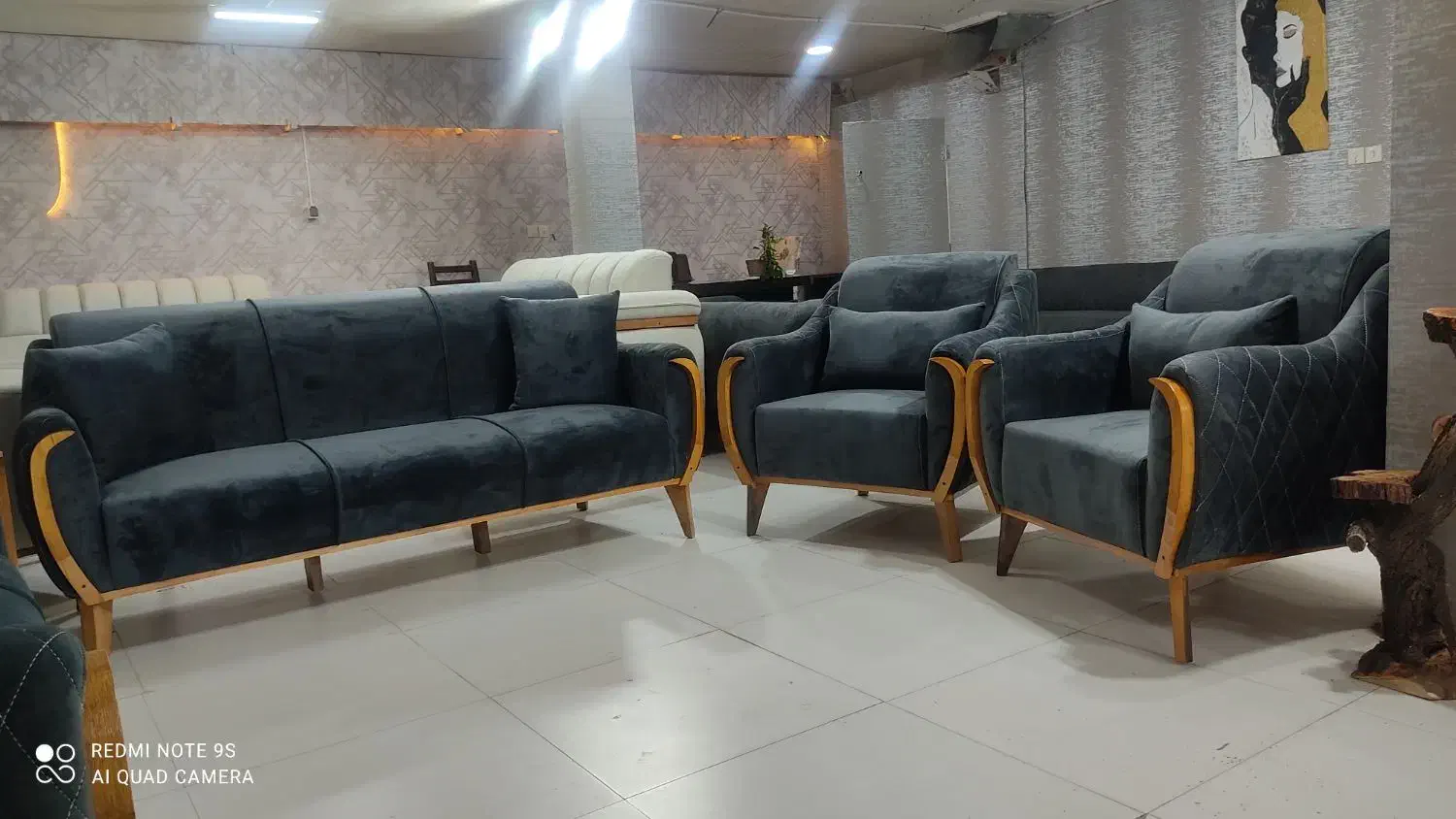 مبل باضمامت نامه کتبی|مبلمان خانگی و میز عسلی|نیشابور, هفده شهریور|دیوار