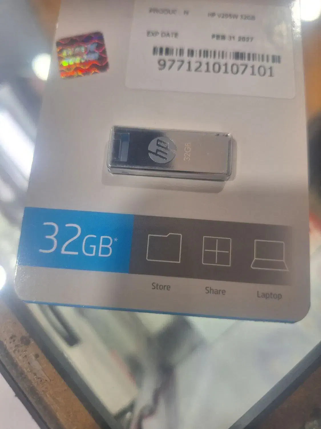 فلش ۱۶،۳۲ و ۶۴ گیگ|لوازم جانبی موبایل و تبلت|گرمدره, |دیوار