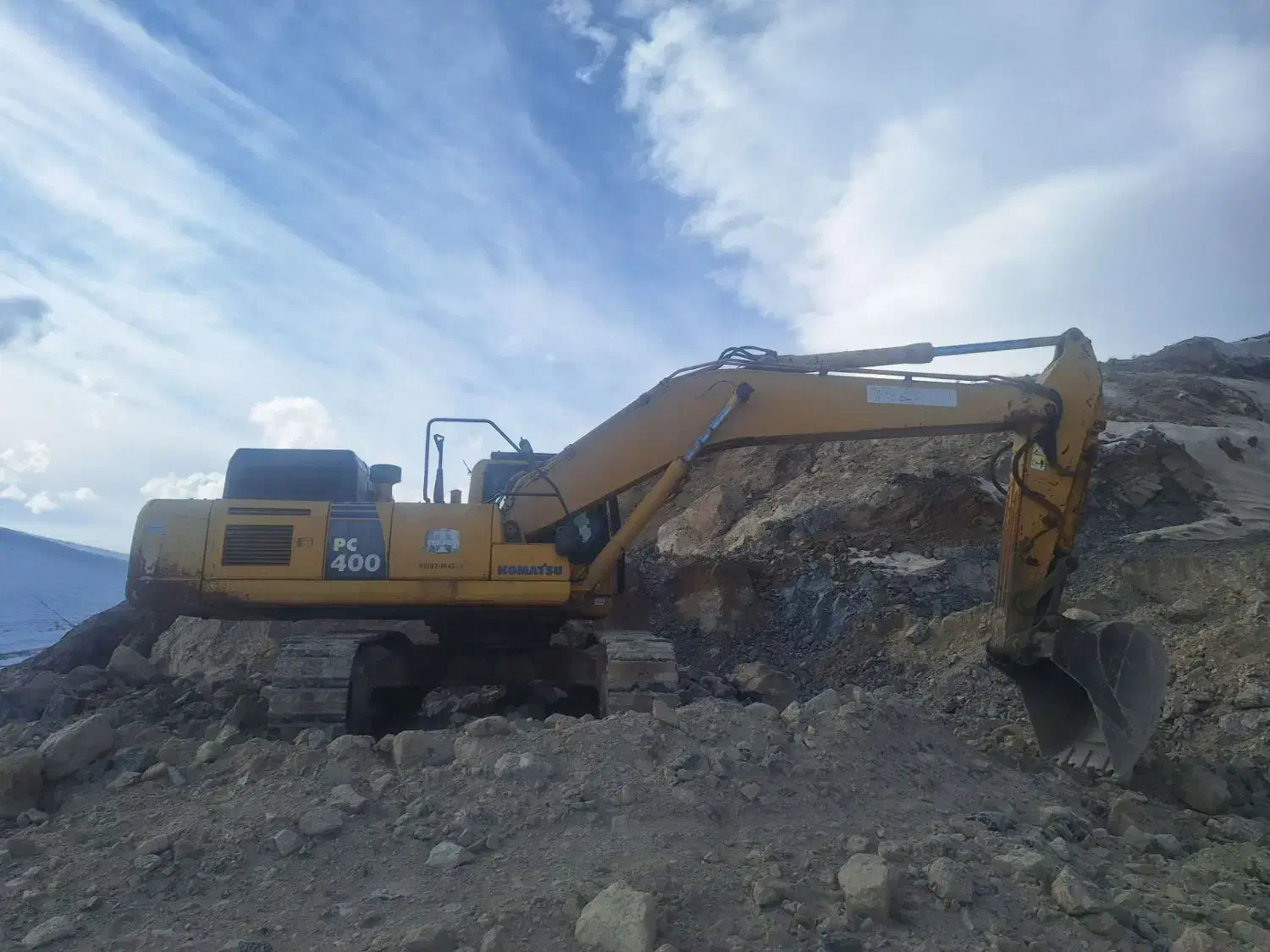 بیل مکانیکی|خودرو سنگین|سراجو, |دیوار