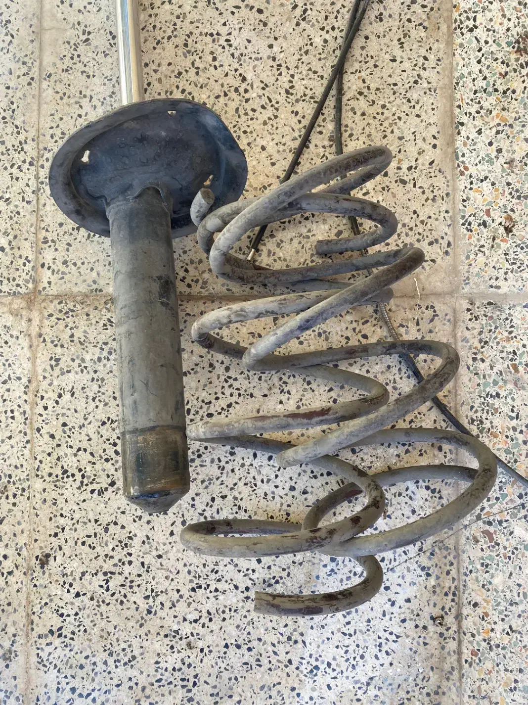 کمک و فنر|قطعات یدکی و لوازم جانبی|یزد, |دیوار