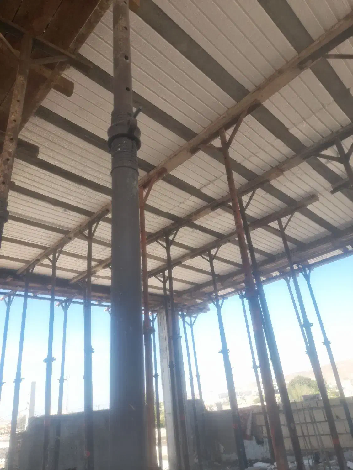 پیمانکار اسکلت بتنی بلوچ|خدمات پیشه و مهارت|چابهار, |دیوار