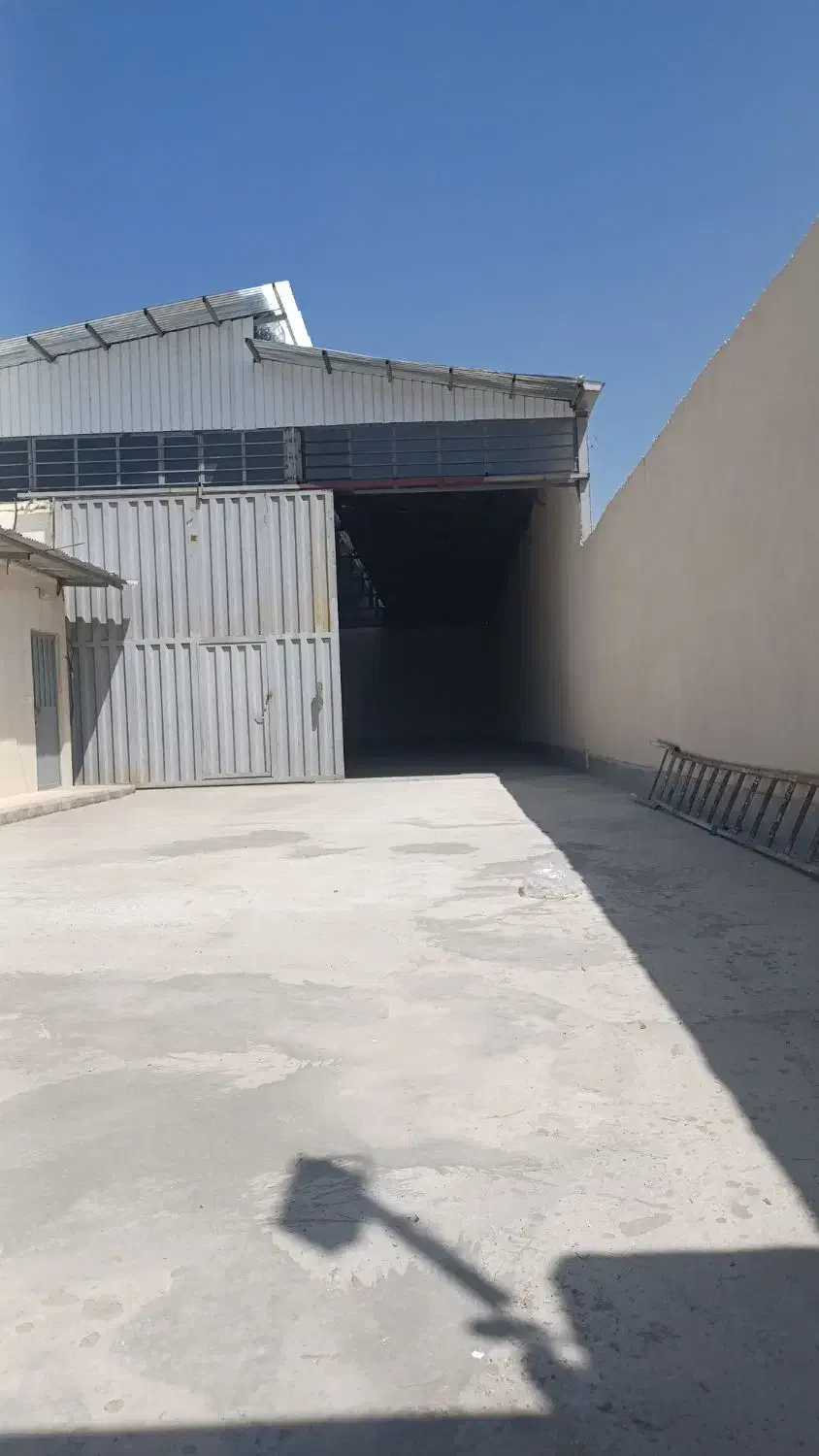 اجاره سوله ۳۰۰متری جهت انبار|اجارهٔ دفتر صنعتی، کشاورزی، تجاری|هشتگرد, کوی بهروز|دیوار