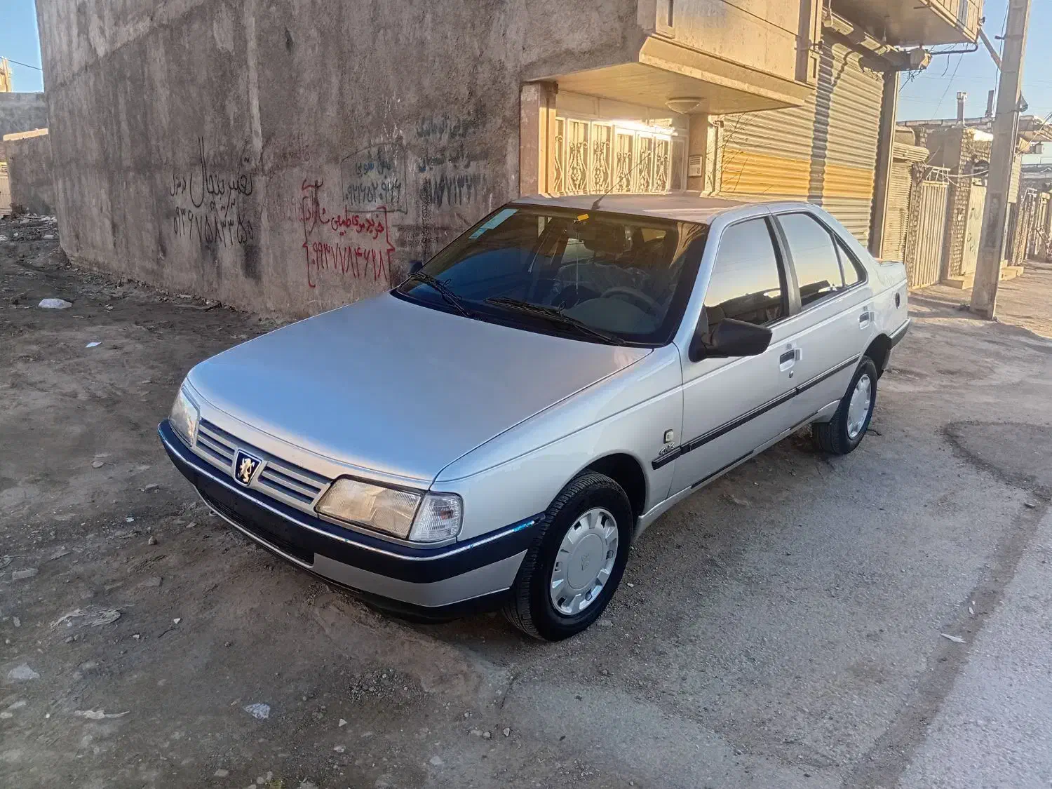 پژو ۴۰۵ درحد|خودرو سواری و وانت|نهاوند, |دیوار