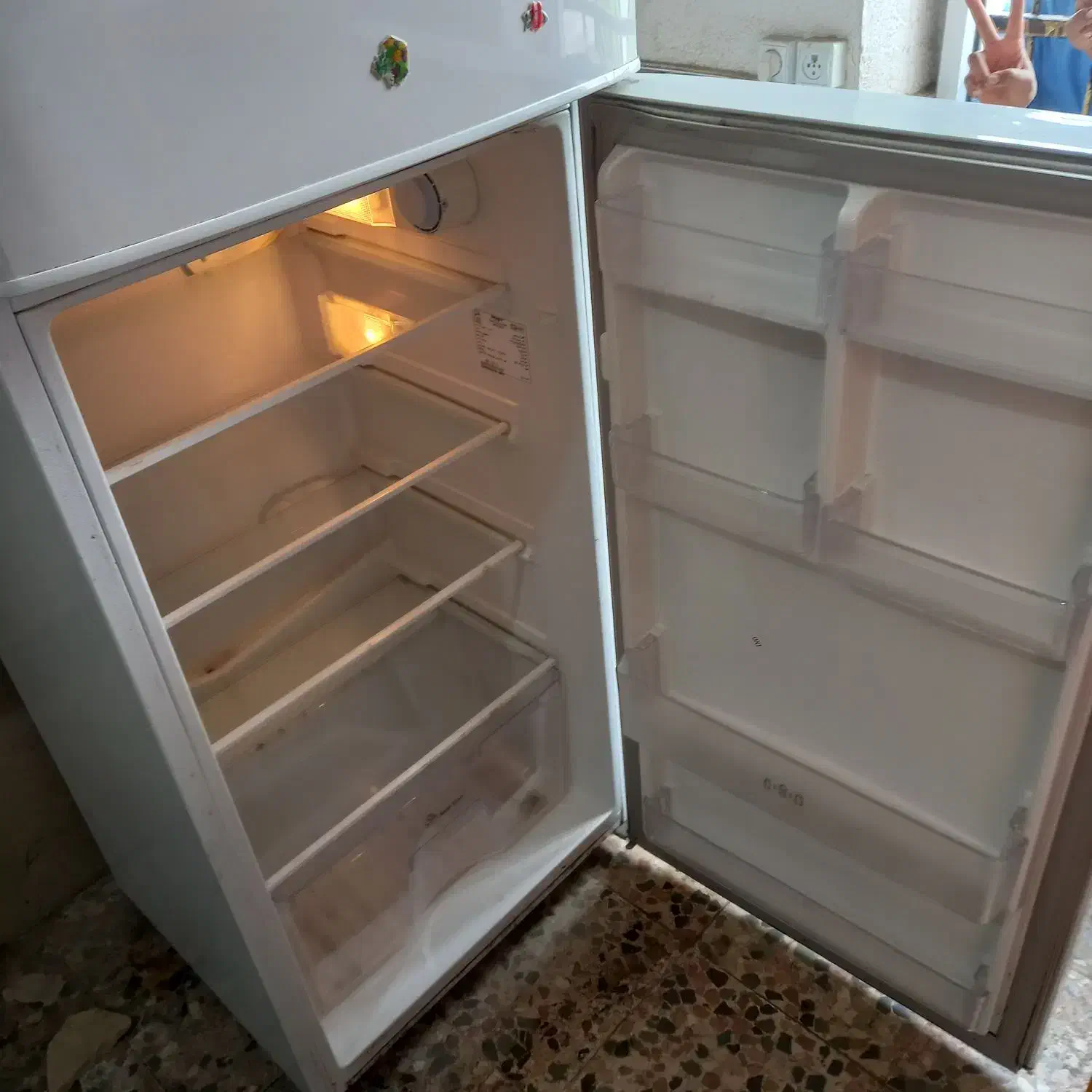 یخچال BOST|یخچال و فریزر|رشت, چله خانه|دیوار