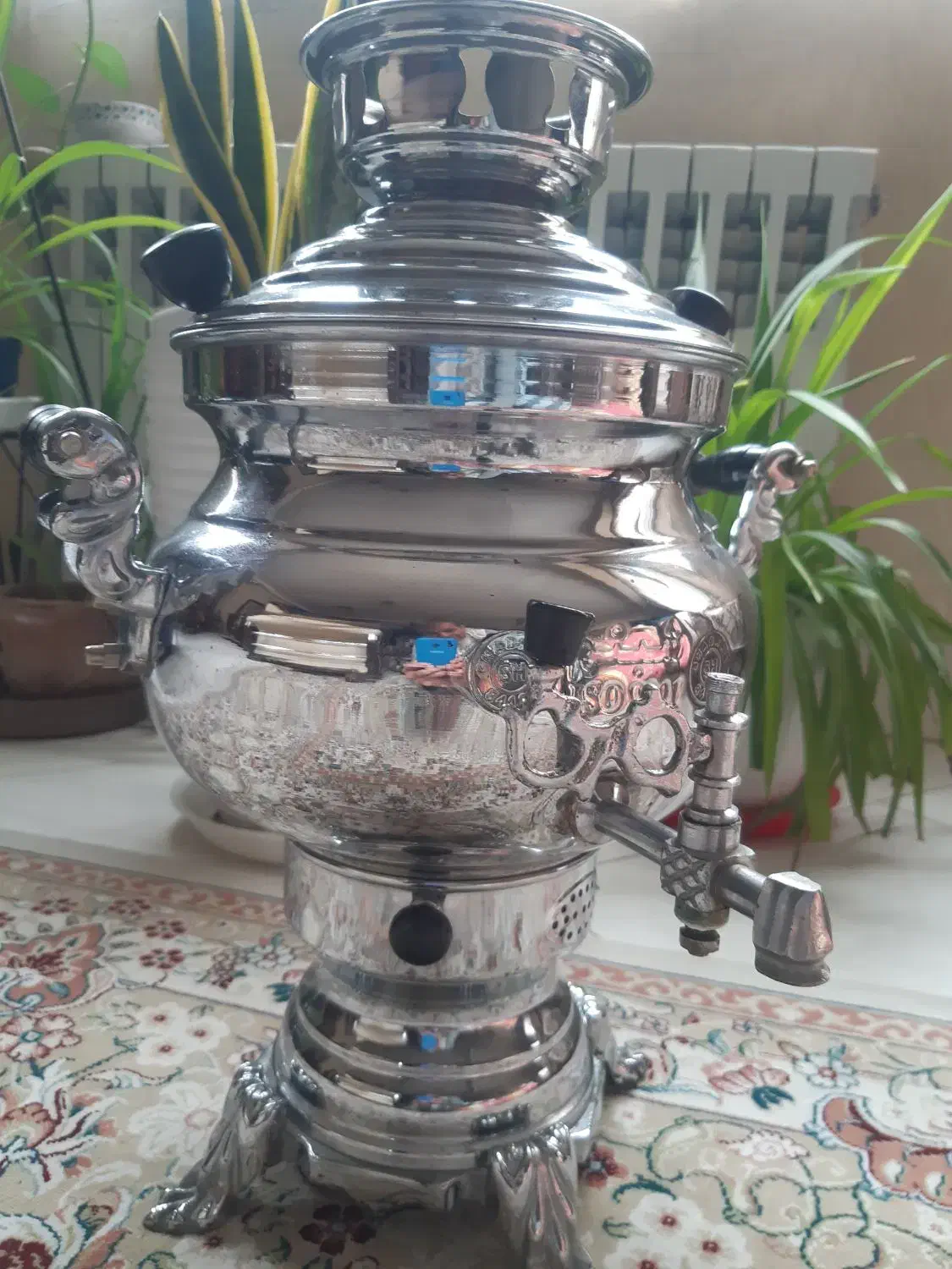 سماور گازی برنجی ۶ لیتری مارک شبنم سنگین نو نو|سماور، چایساز، قهوهساز|گناباد, |دیوار