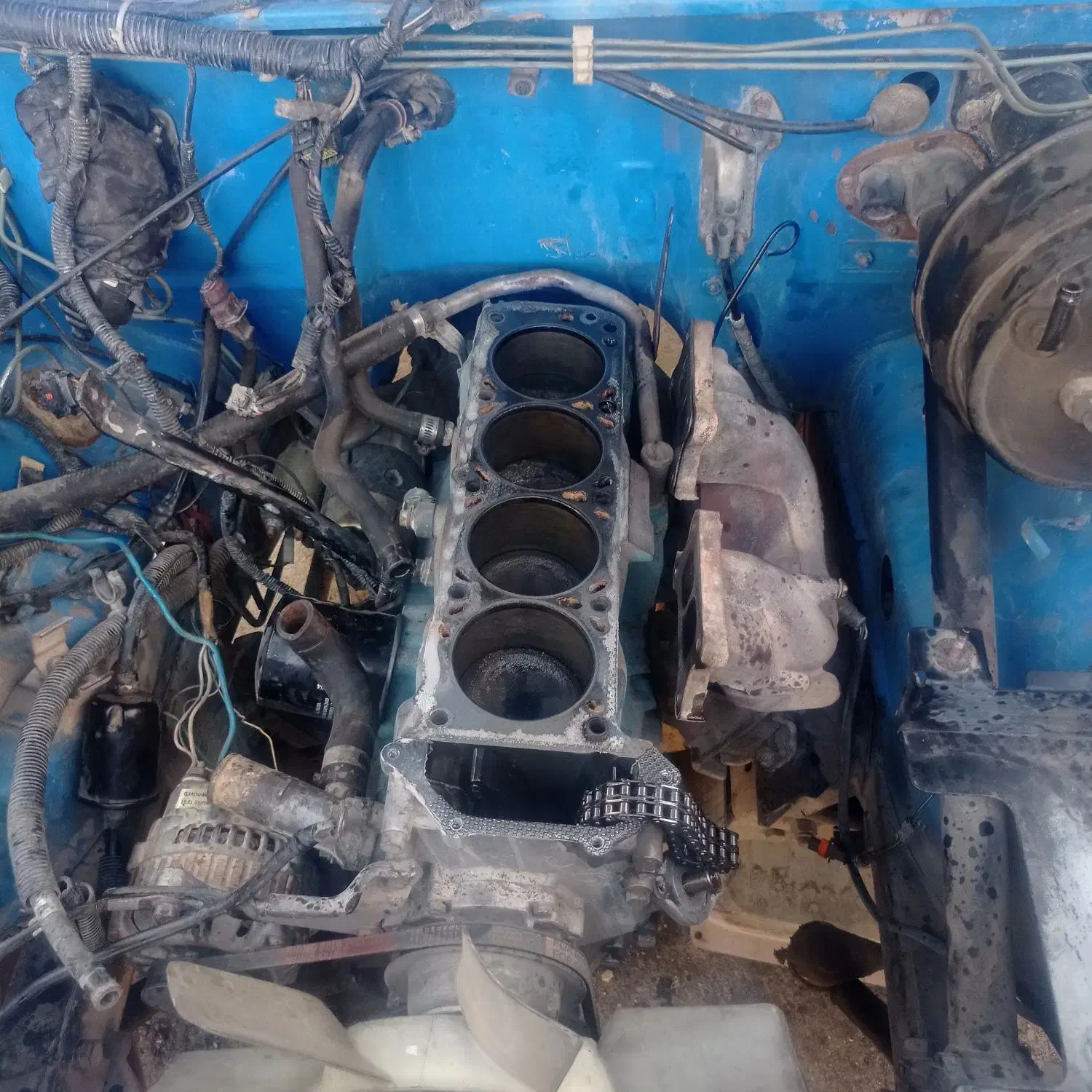 مکانیک سیاررفع روغن سوزی با کمترین هزینه، دیاگ|خدمات موتور و ماشین|ماهدشت, |دیوار