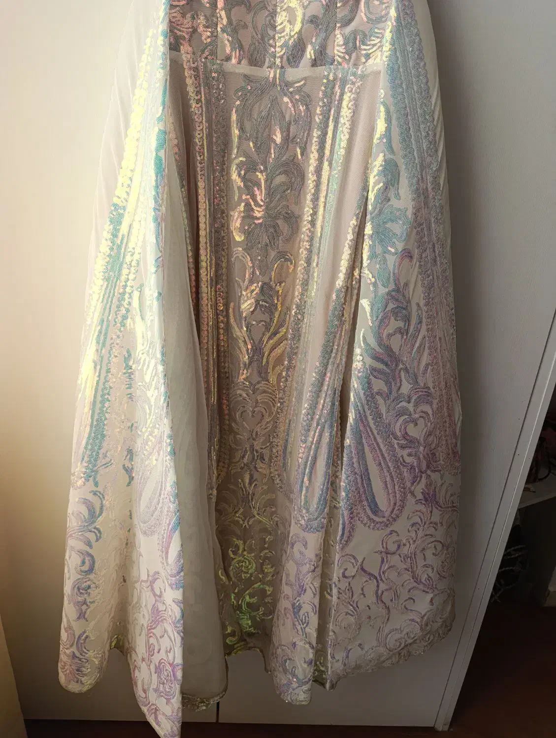 لباس مجلسی|لباس|صفادشت, |دیوار